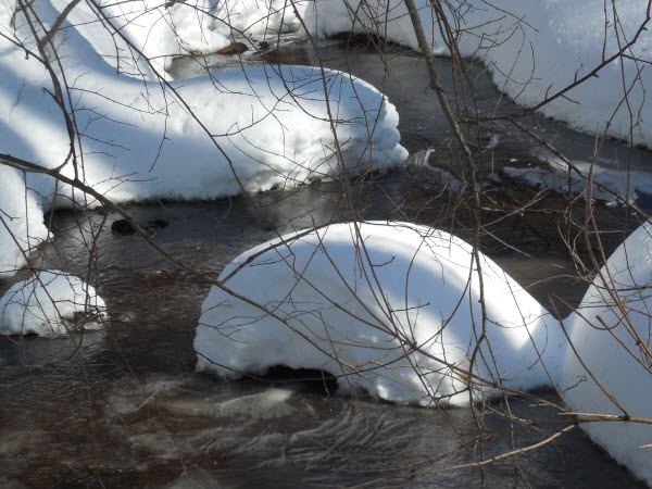 snow frozen stream estabrook 15022802